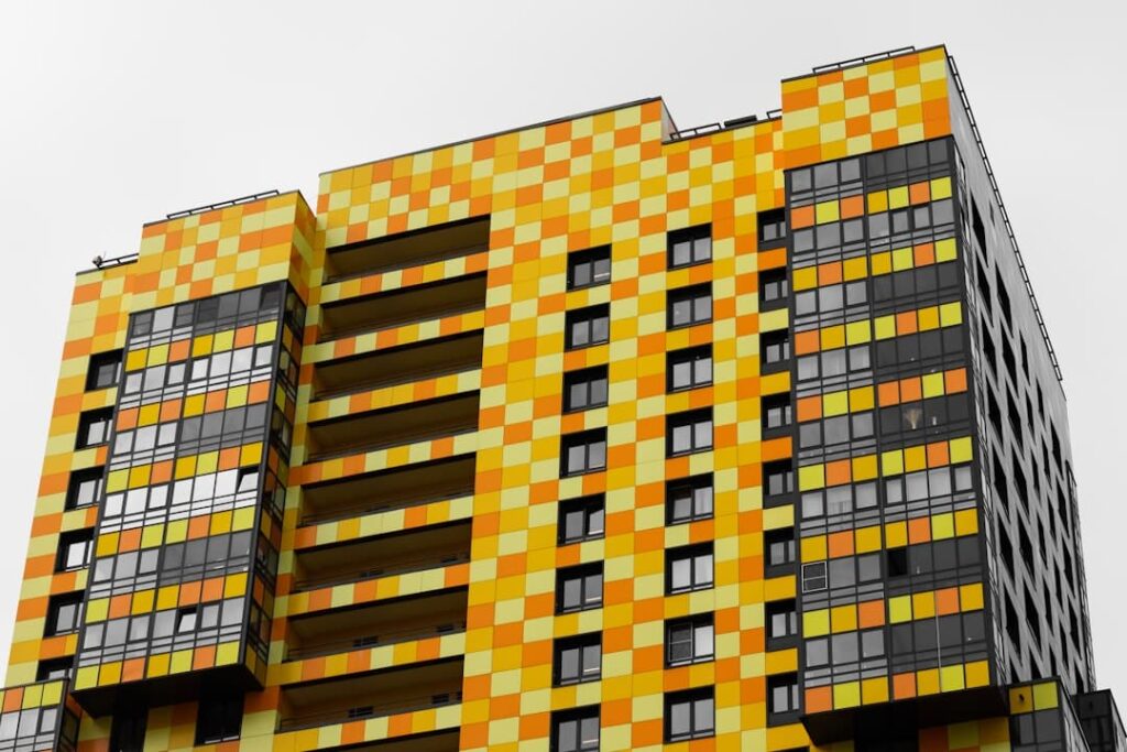 Contemporary single family home